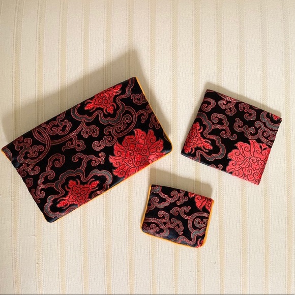 South Korean Handmade Silk 3-Piece Set! - Picture 2 of 14